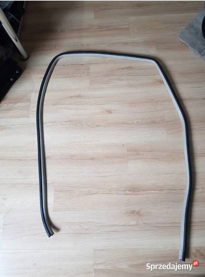 Uszczelki drzwi Toyota Land Cruiser 150 beżowe Mielec