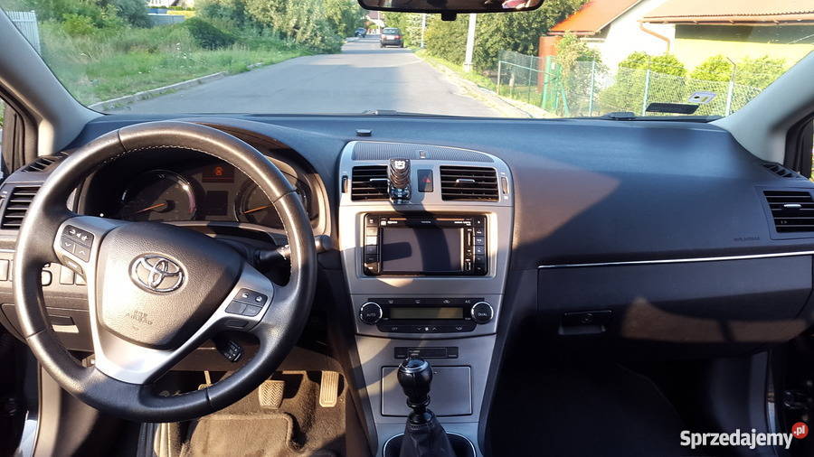 Toyota Avensis III Kombi Navikamera cofania 2010