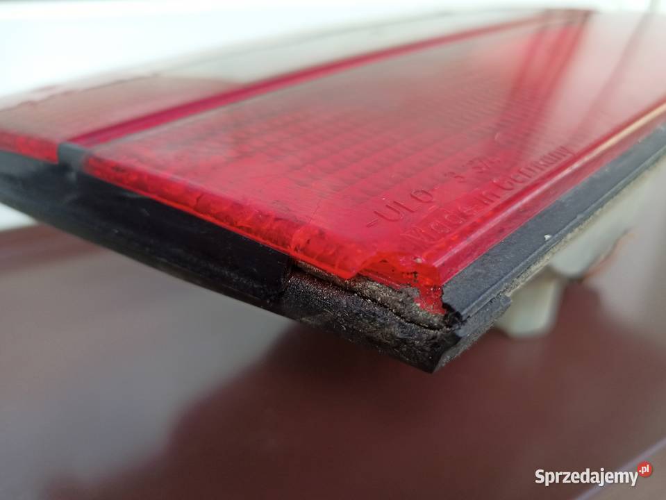 BMW E34 kombi Touring lampa tył tylna w klapę łódzkie Sieradz sprzedam