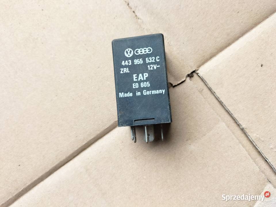 PRZEKAŹNIK 272 443955532C 12V lubelskie Kamień-Kolonia