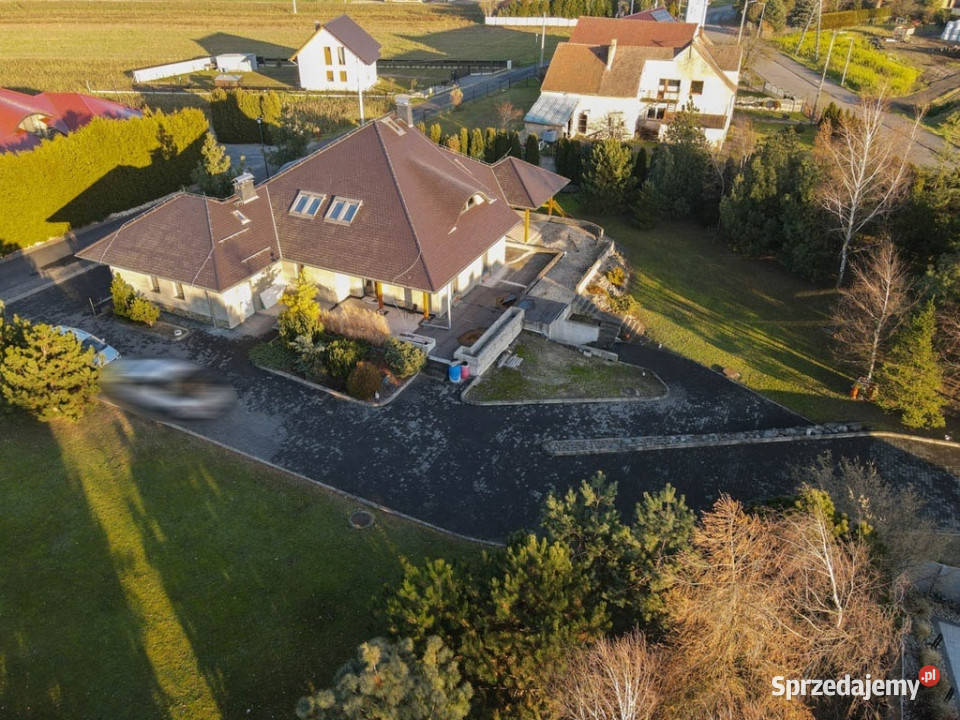 Dom na sprzedaż pow 282 m2 dz 39 ar Gogolin Sprzedaż