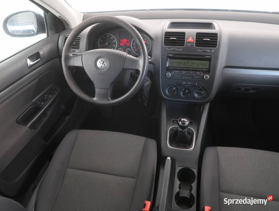 VW Golf 14 TSI relingi dachowe