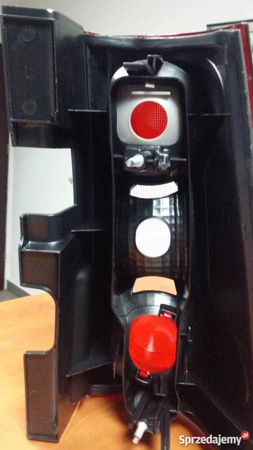 Lampa tylna Dacia Logan kombi 200413 nowa osobowe Wodzisław Śląski