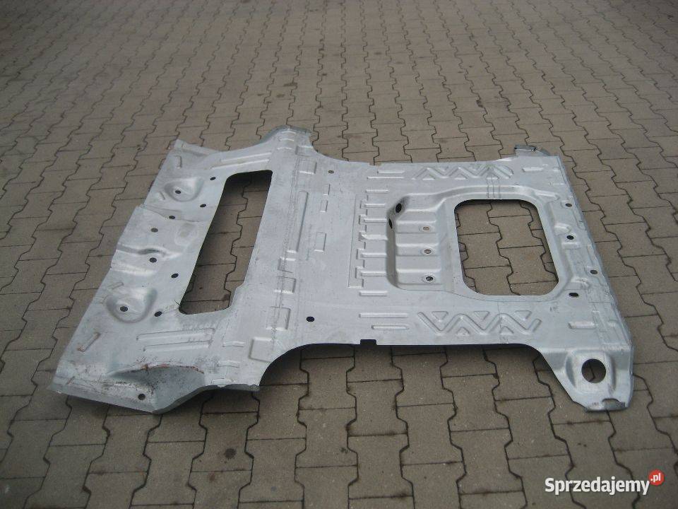 mercedes g klasa 463 w463 a463 podłoga bagażnika