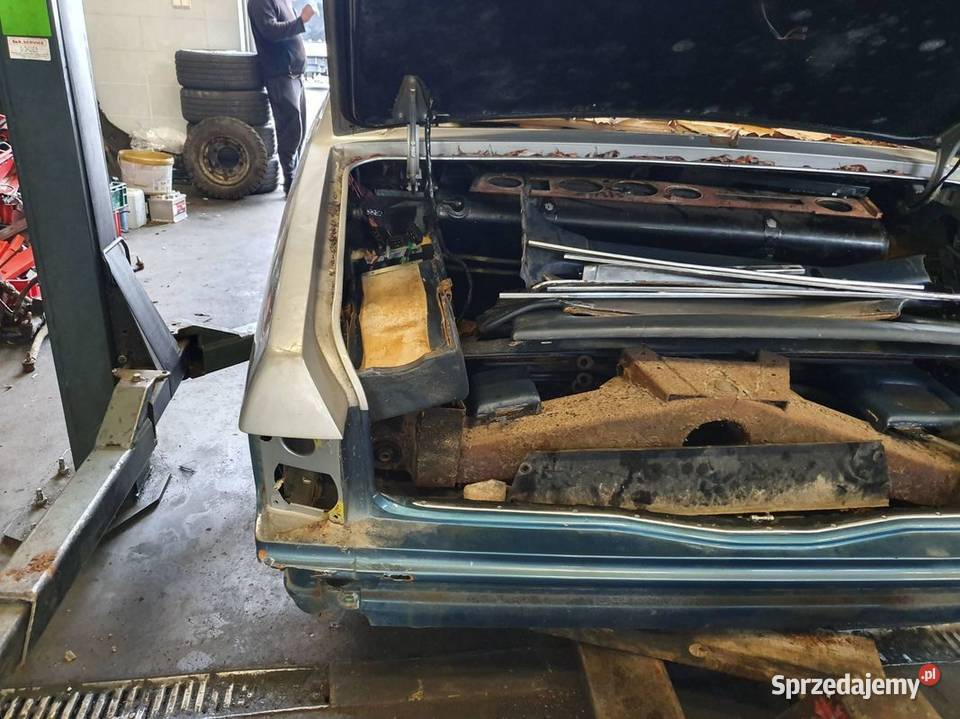 ĆWIARTKA BŁOTNIK LEWY TYŁ ROLLSROYCE SILVER Motoryzacja