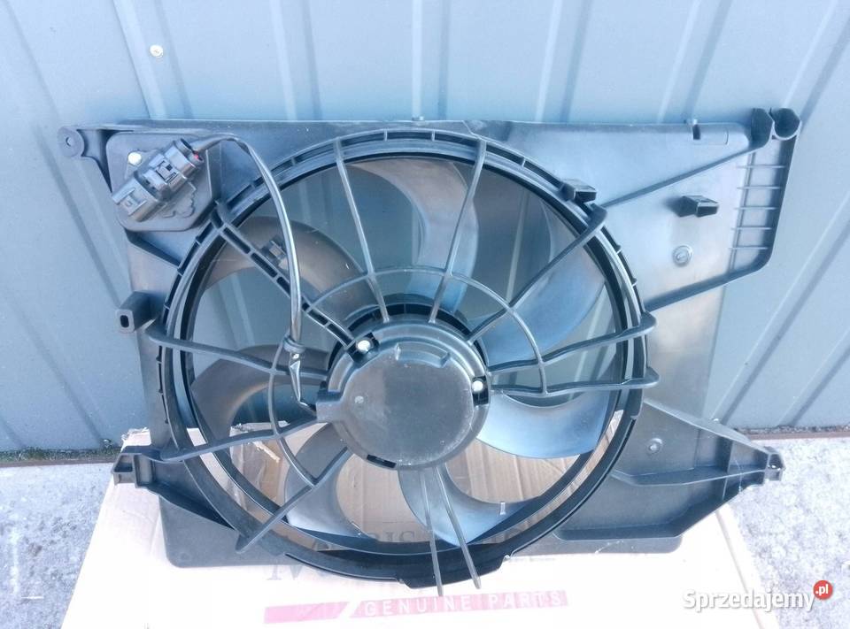 KIA Sorento 2010 Elektryczny wentylator Barłogi sprzedam