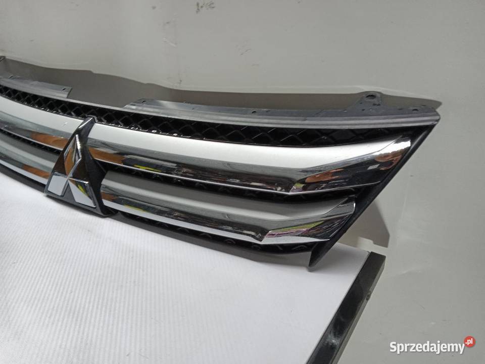 GRILL ATRAPA ZDERZAKA MITSUBISHI ECLIPSE CROSS