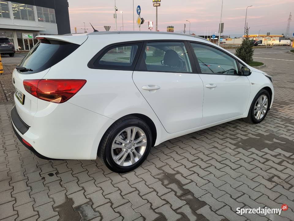 Sprzedam przepiękne KIA Ceed