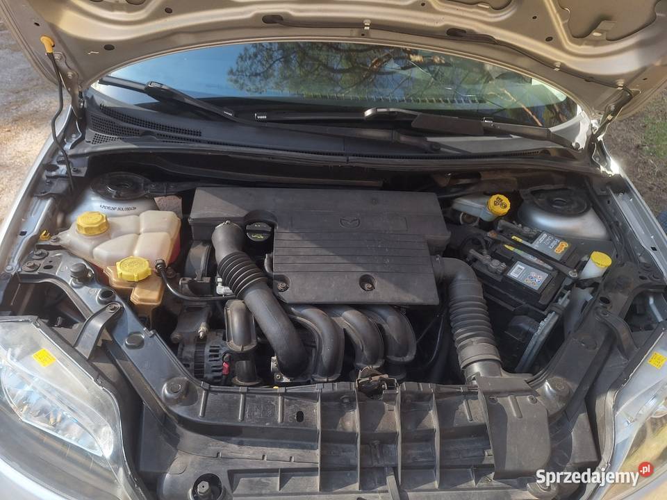 SPRZEDAM MAZDA 2 125 2003 Czarne