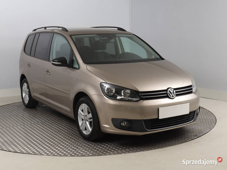 VW Touran 16 TDI nieuszkodzony