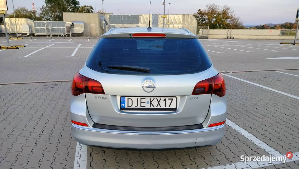 Astra J Cosmo 17CDTI 110 17 ALUFELGI Rok produkcji 2013 Jelenia Góra