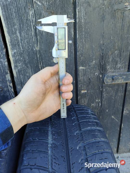 2xOpony wielosezonowe Kumho Solus Vier All sprzedam