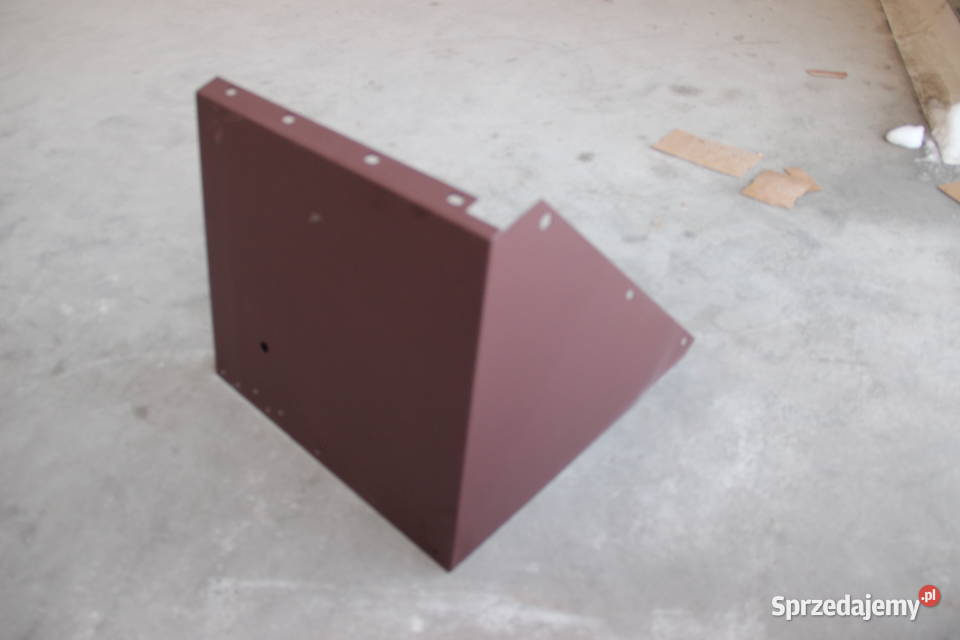 Płaszcz tylnego błotnika stary typ C385 kpl Rogóźno