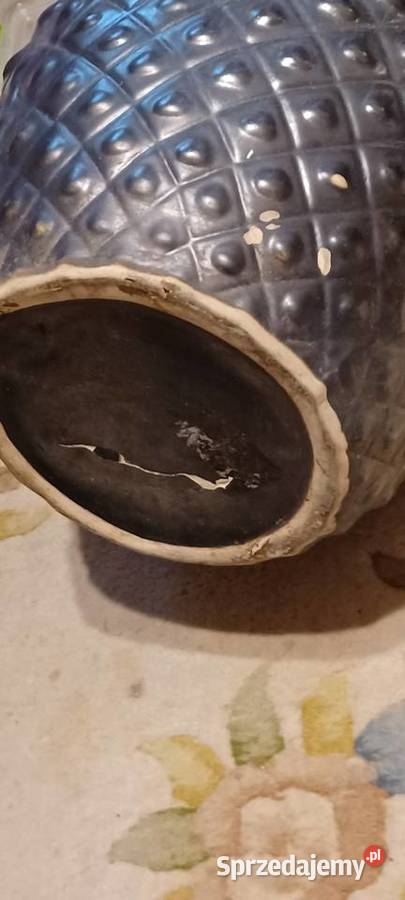 W POZNANIU KUP OGROMNY CERAMICZNY Z ODPRYSKAMI Kiekrz