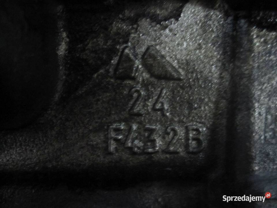 VOLVO XC90 24 D5 08r D5244T4 185 głowica sprzedam