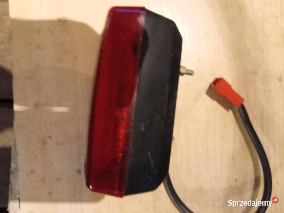 lampa przeciw mgielna fiat 125126 p dolnośląskie Wałbrzych