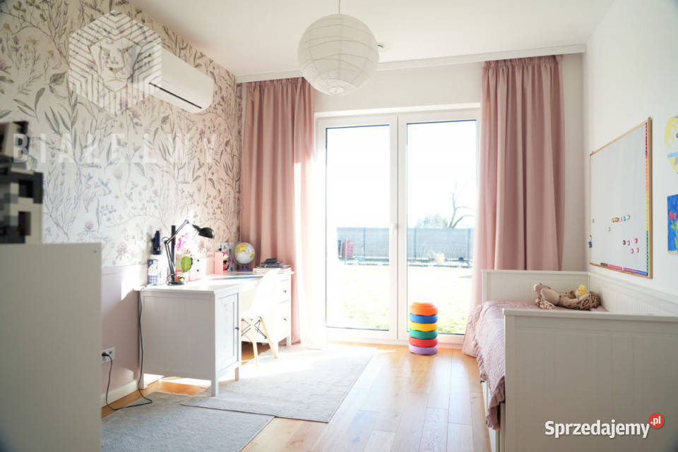 sprzedaży domu wolnostojącego 488m Chylice 3 piętra i więcej mazowieckie