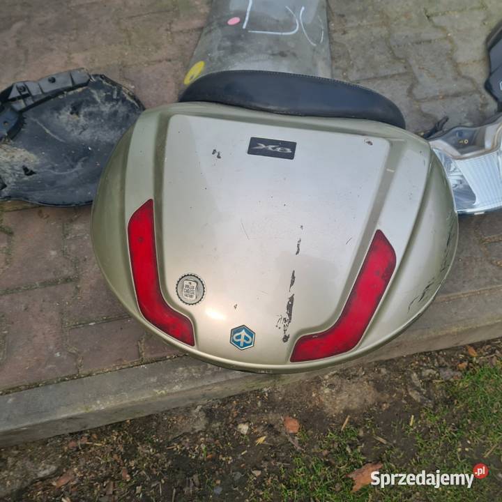 Kufer stelaż Piaggio X8 XEVO komplet podkarpackie Dębica sprzedam