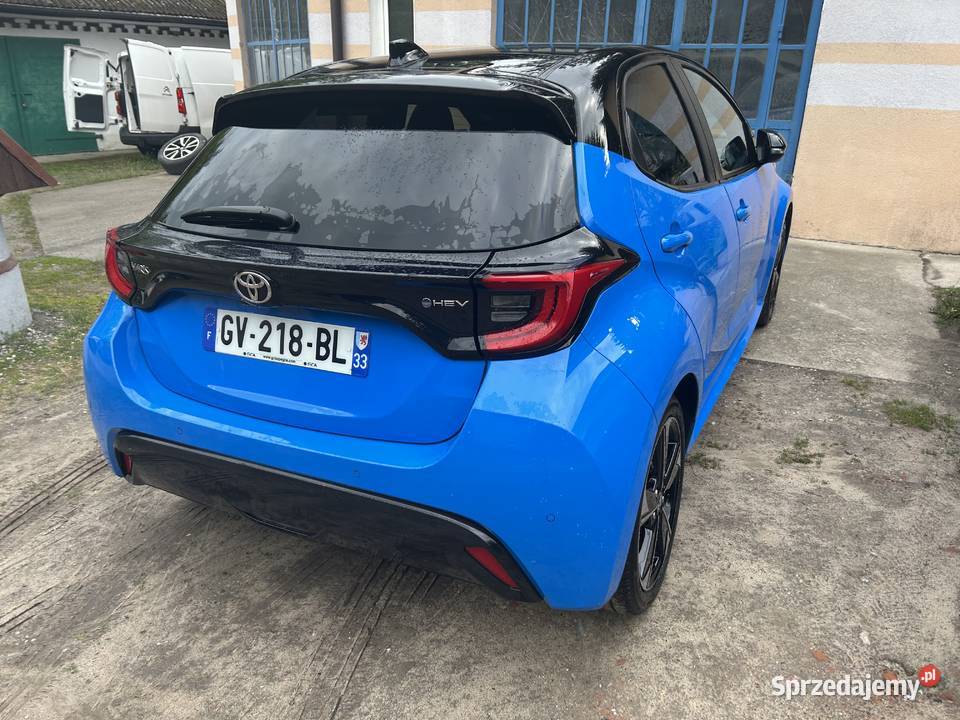 TOYOTA YARIS 15 135 HYBRIDnajbogatrza wersja GR Nadarzyn