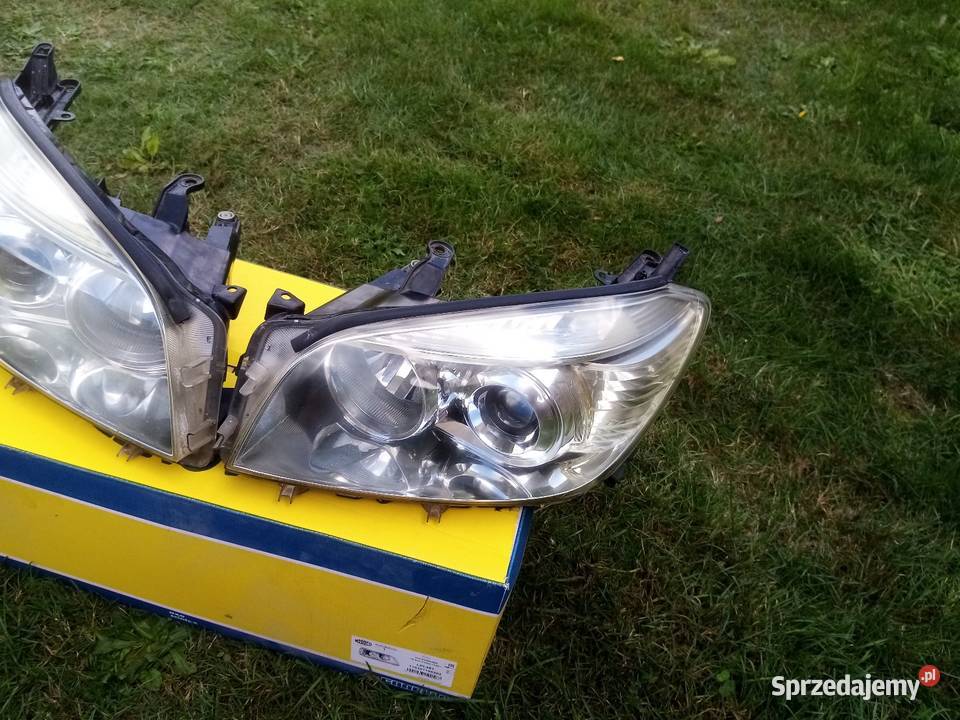 Lampy lampa Toyota Rav 4 Warka