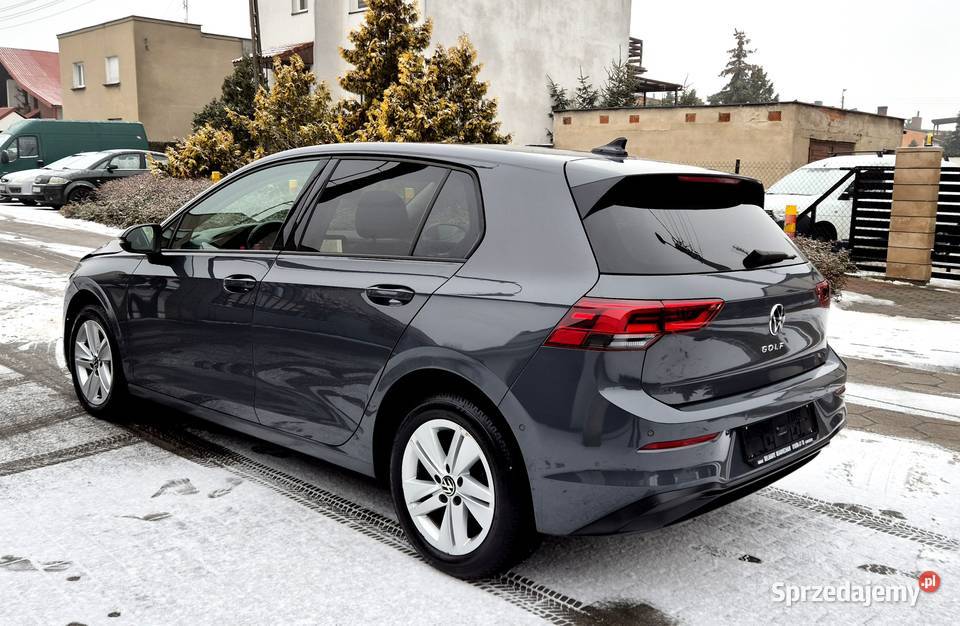 Volkswagen Golf 8 VIII 20 TDI manualna Leszno