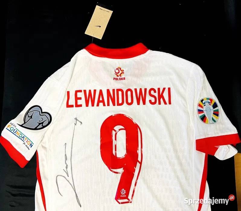 Najnowsza koszulka Nike Polska Lewandowski z Szczecin