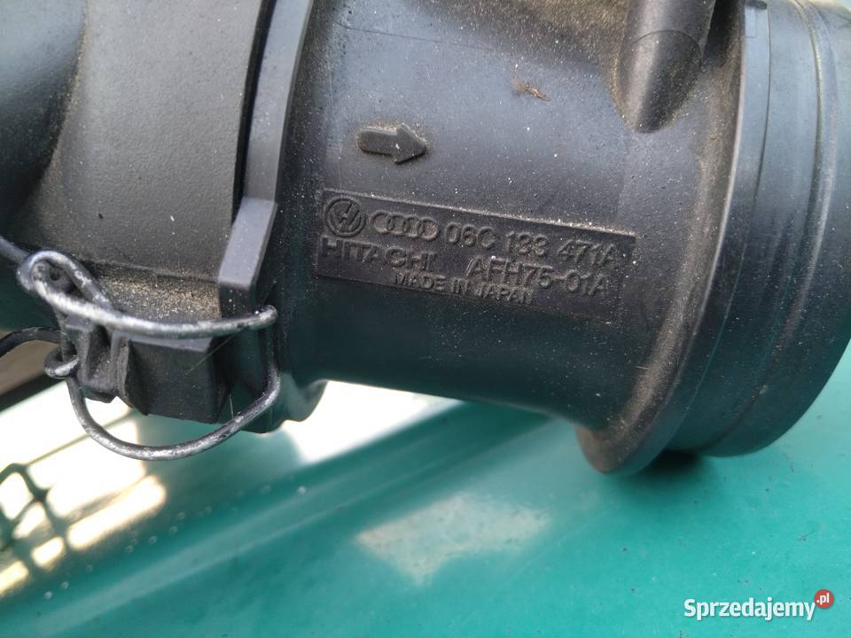 Przepływomierz obudowa filtra Audi A6 C5 27 Istebna