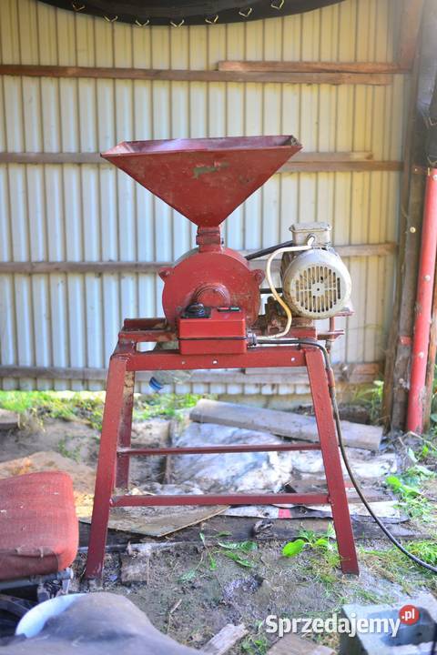 Młynek do zboża młyn śrutownik sprawny w Nowy Wiśnicz