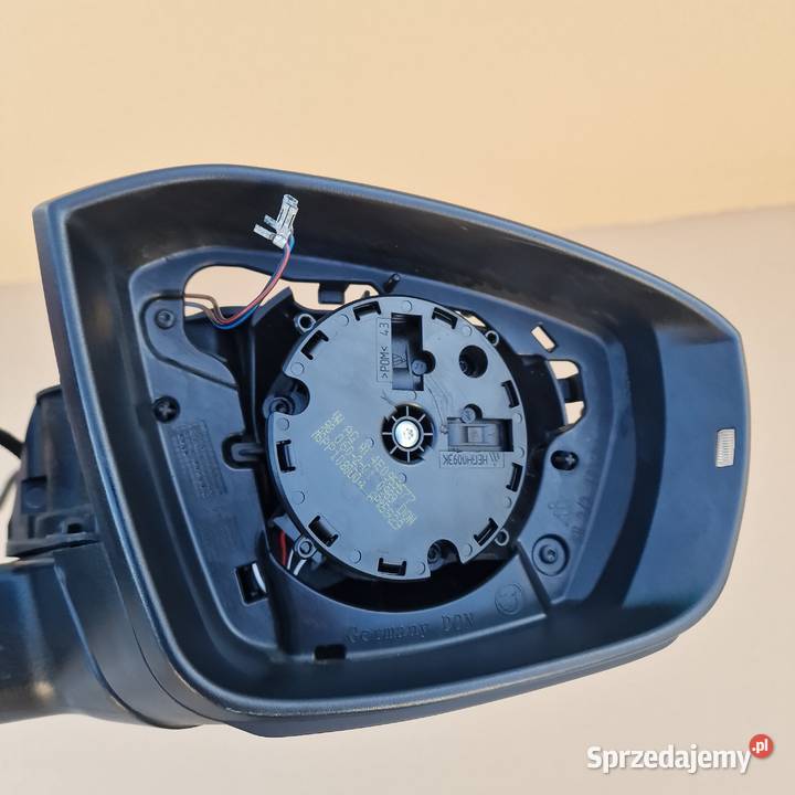 SKODA OCTAVIA III LUSTERKO ZEWNĘTRZNE PRAWE 6 Trzciel