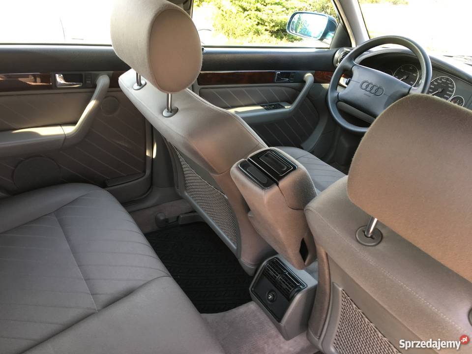 Audi A6 C4 25 TDI quattro manual Dobroszyce