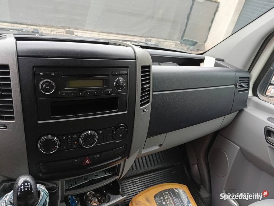 Laweta Volkswagen Crafter 55 bliźniaki katB Samochody dostawcze Zagorzyn