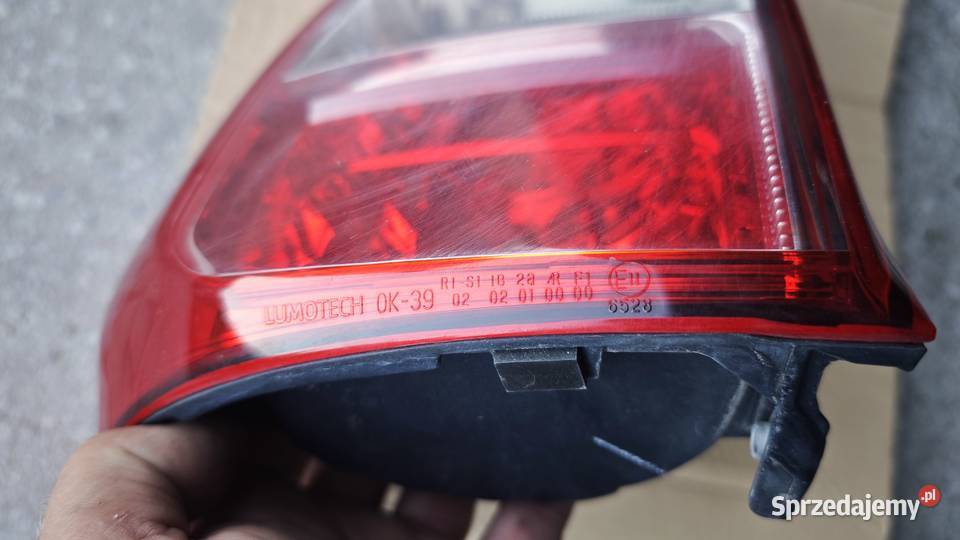Lampa lewy tył toyota hilux 2025r lubelskie Łęczna sprzedam
