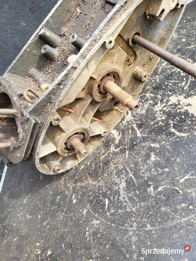 SILNIK DKW RT 200 RT 250 RT 175 KARTERY SKRZYNIA