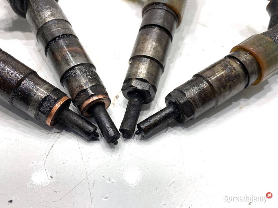 WTRYSKIWACZE KOMPLET FORD FIESTA MK7 0445110340