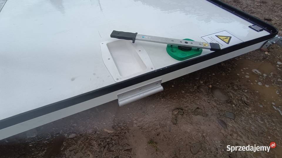 Drzwi chłodnicze przesuwne drzwi do chłodni Laskowa