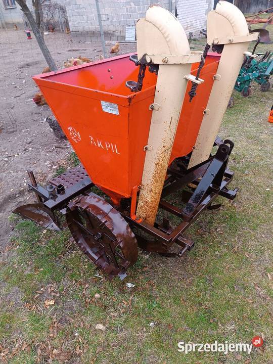 Sadzarka do ziemniaków akpil super stan nieuszkodzony Łopuszno sprzedam