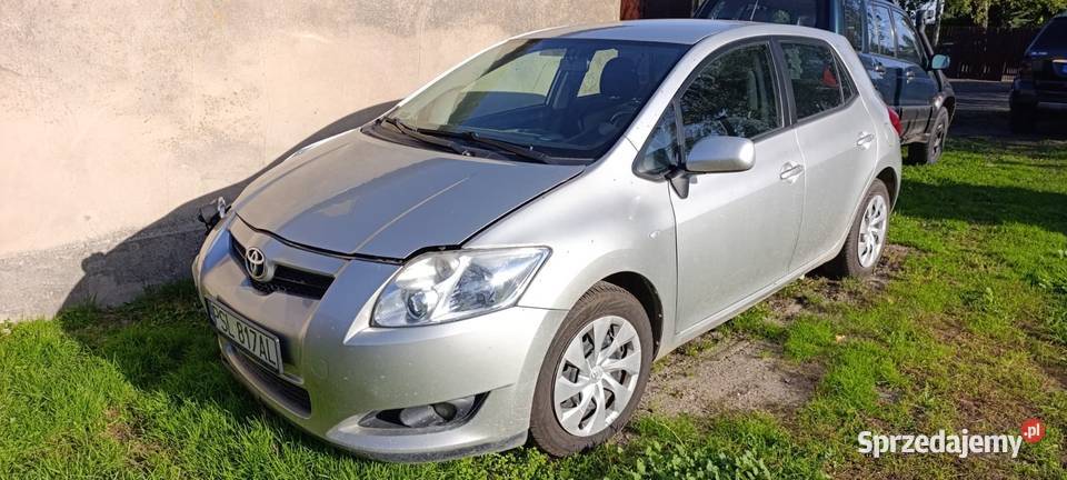 Toyota Auris Terra 2008 uszkodzona benzyna Samochody osobowe Słupca sprzedam