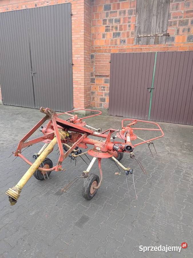 Przetrząsarka przewracarka FAHR kh 4 sd Konin sprzedam