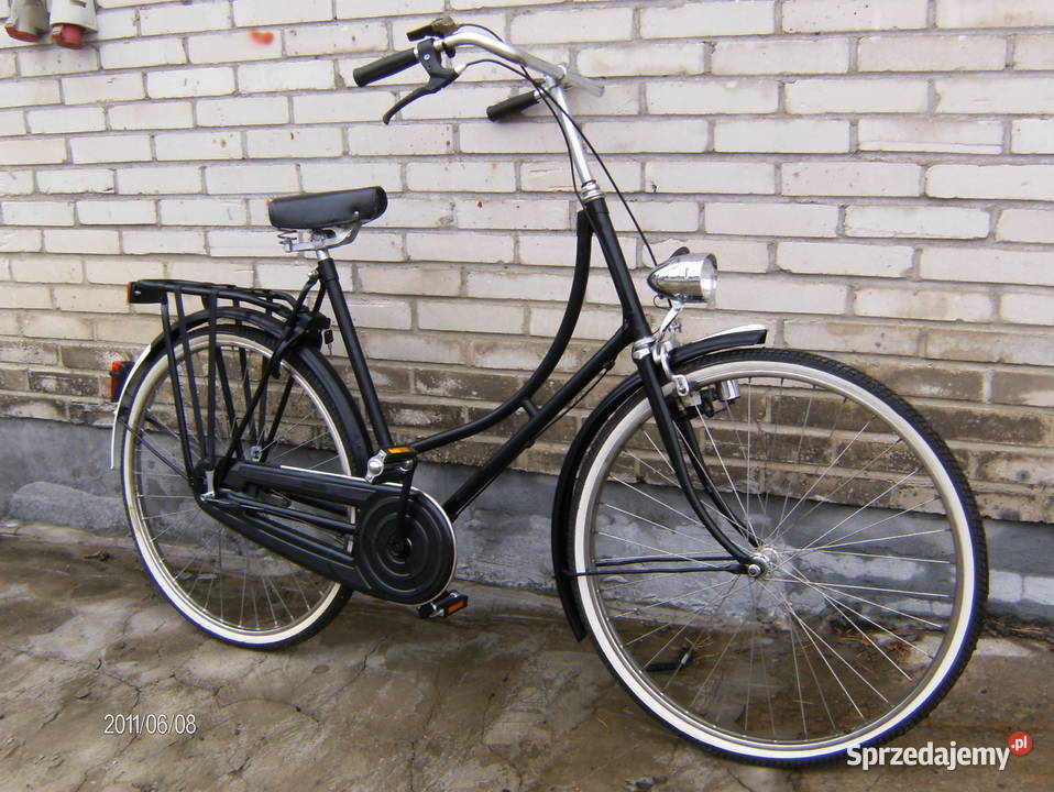 Duża Nowa lampa 2 x żarówkowa na dynamo z sprzedam