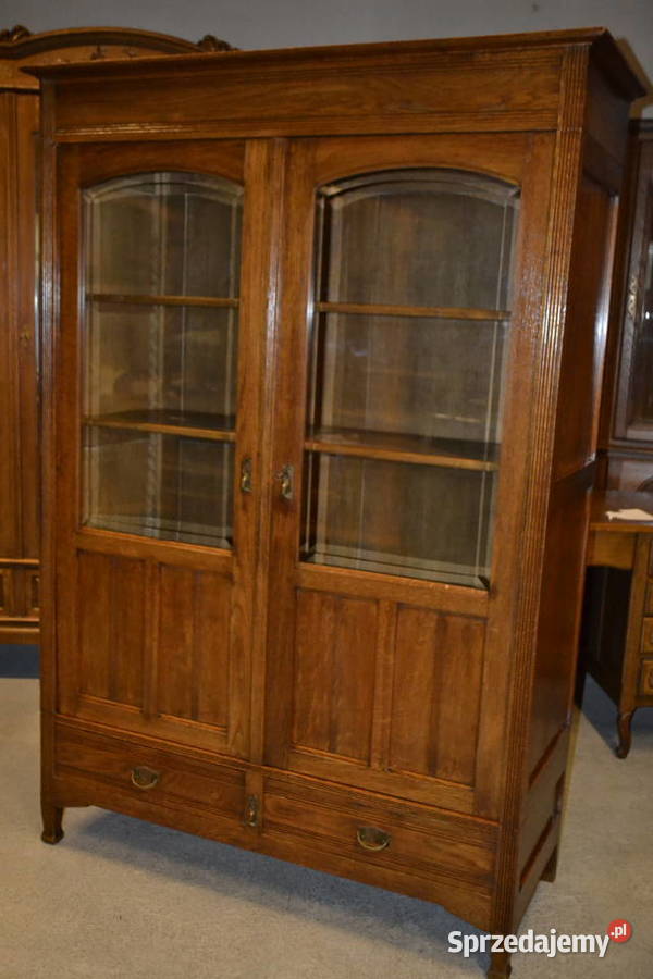 witryna secesyjna fazy dąb