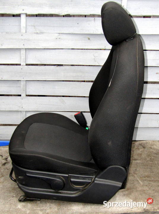 FOTEL PRZEDNI LEWY HYUNDAI I20 LIFT 2014r 5D Mysłaków