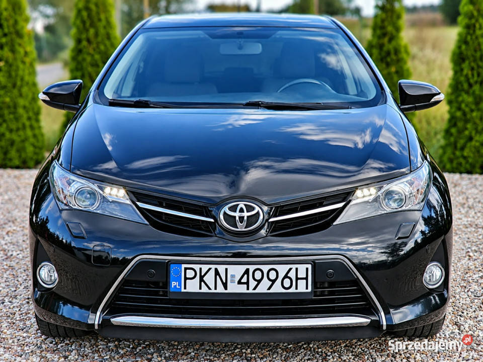 Toyota Auris II 2012 127000km sprzedam