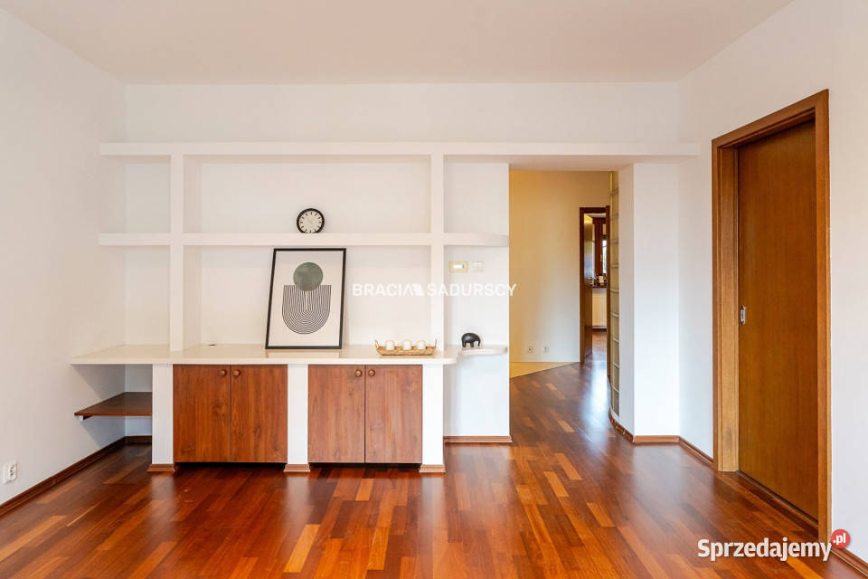 Mieszkanie sprzedam 798m2 3 pokoje Kraków