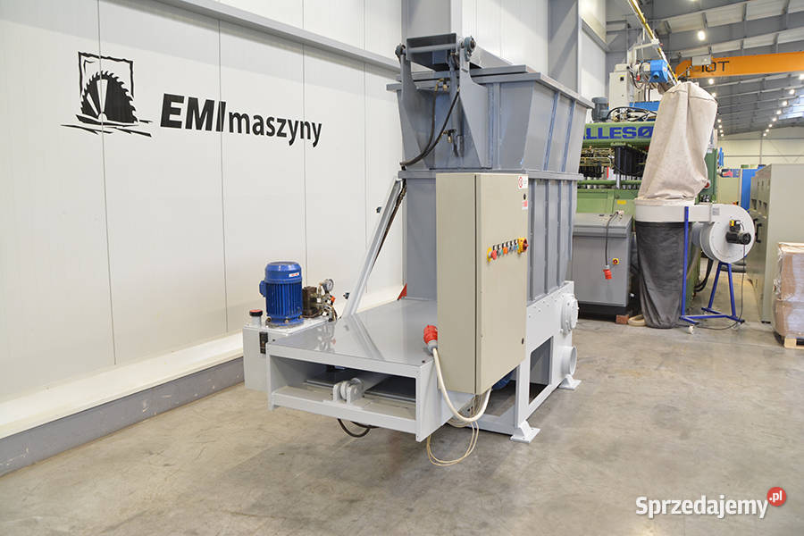 6563 RĘBAK NAZZARENO K 700