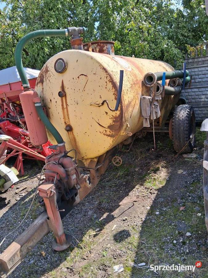 Beczkowóz wóz asenizacyjny 4