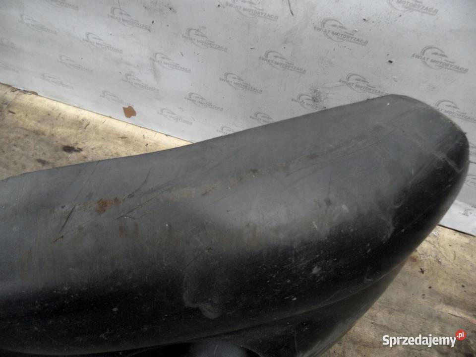 NISSAN VANETTE E 02r zderzak przód