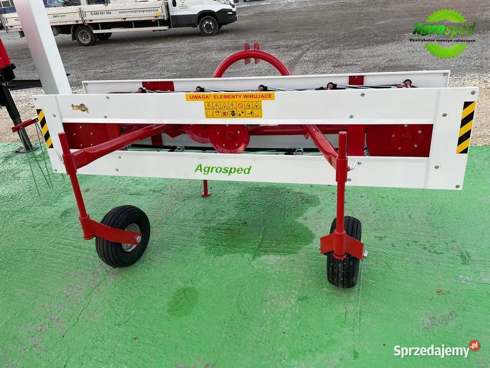 Przetrząsaczo zgrabiarka pasowa Z296 firmy TARET małopolskie Sucha Beskidzka