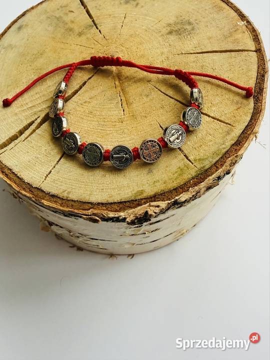 Bransoletka z krzyżykiem Benedykta