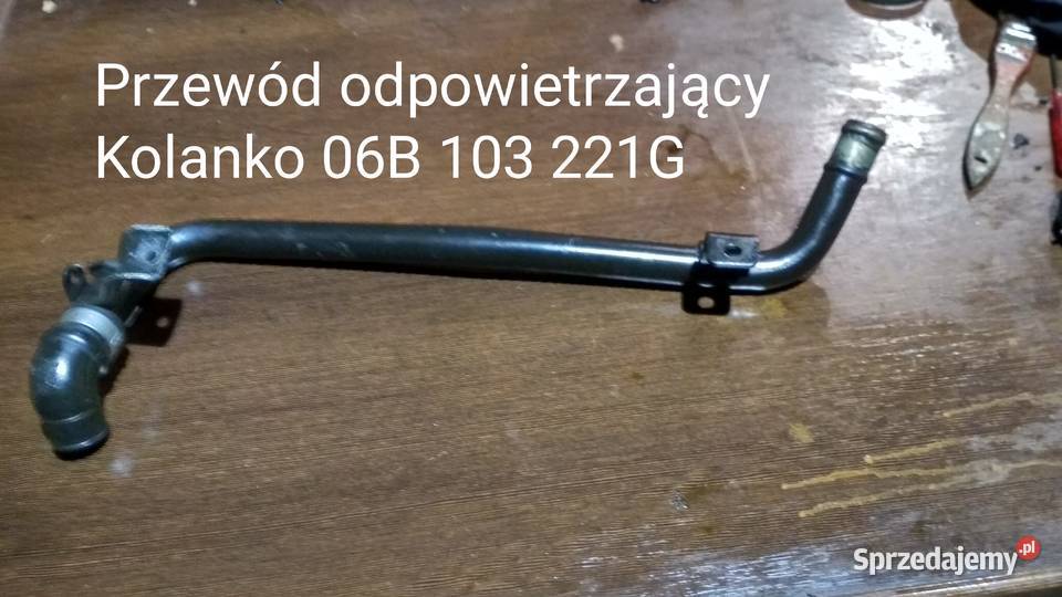 Przewód odpowietrzający kolanko 06B 103 221G 50