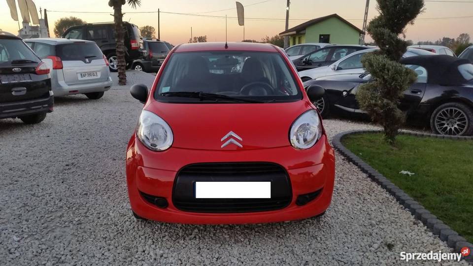 Na sprzedaż uszkodzony Citroen C1 czerwony Ryki